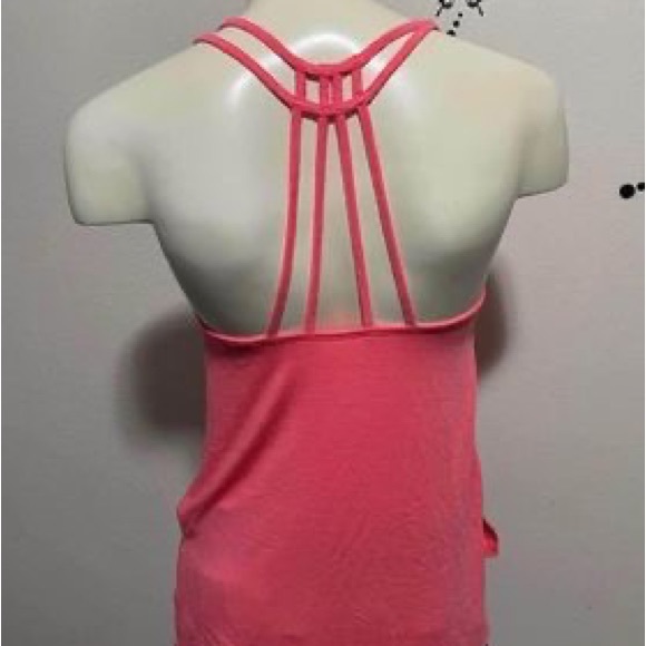Women’s XS tank bundle (4 items- Express & Lucy brands included) - Picture 9 of 10